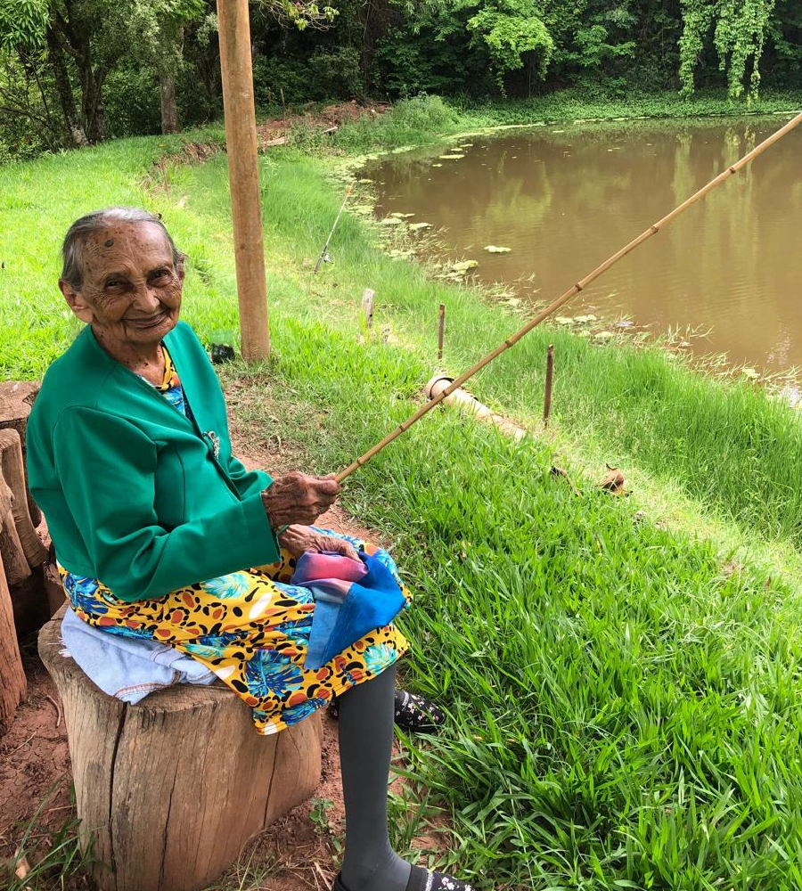 idoso pescaria